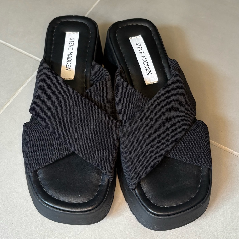 Steve Madden Black Crisscross Mules